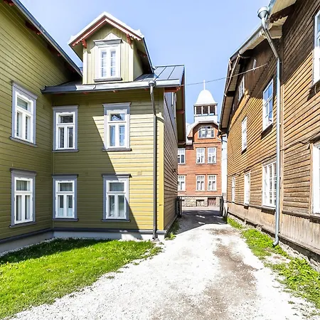 Niine 5 Apartament *